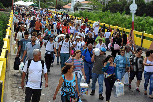 La frontera entre Colombia y Venezuela recupera la normalidad La frontera entre Colombia y Venezuela recupera la normalidad